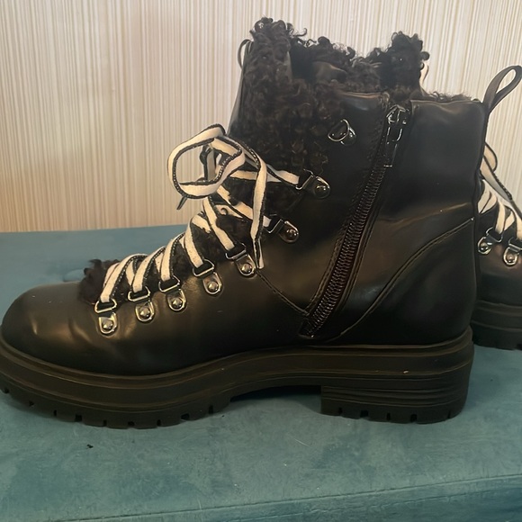 Women’s combat boots size 7 1/2 - Picture 4 of 8